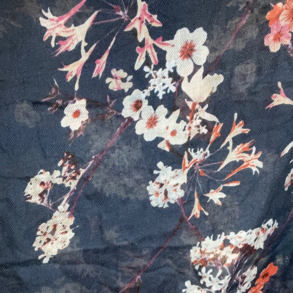 Flower Infinity Scarf - Picture 2 of 2